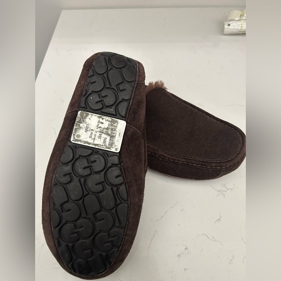 UGG Shoes Mens 9 Ascot Casual Shearling Moccasins Slippers Brown Barely Used - Picture 3 of 6